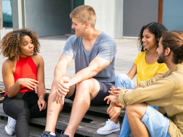 Bài nói tiếng Anh sẽ không còn khiến bạn sợ hãi với 8 bí kíp này!