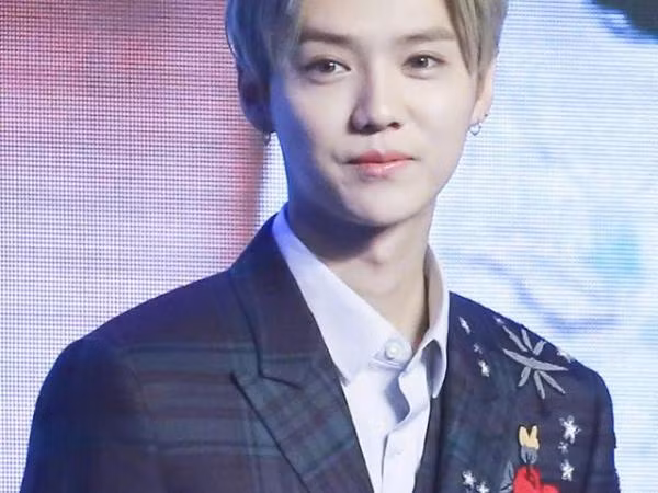 Đại diện của Luhan phản hồi tin đồn nam thần tượng đã... có con