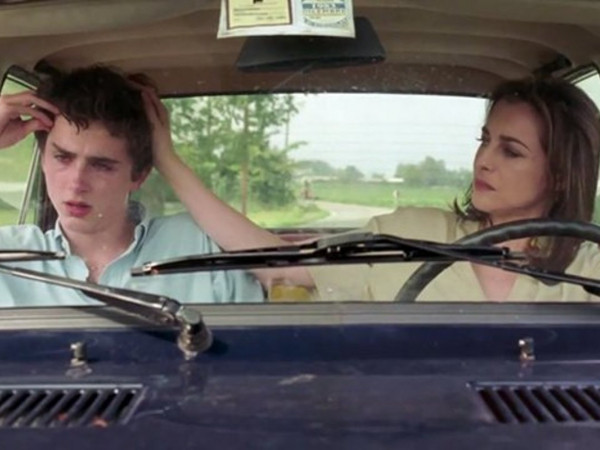 Trở thành cha mẹ là điều khó khăn, nhưng là con cái cũng đâu dễ dàng