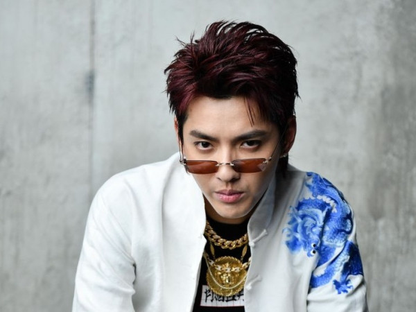 Bất ngờ với phản ứng của Ngô Diệc Phàm khi nghe lại ca khúc từng hát cùng EXO