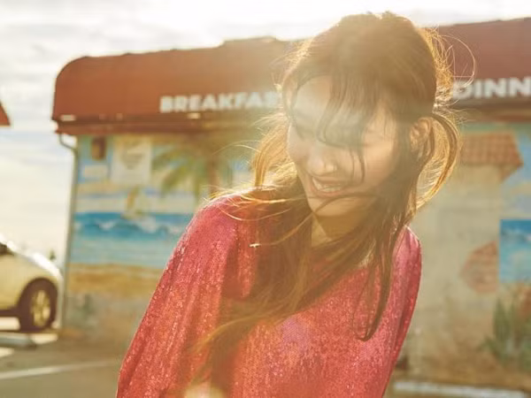 Tiffany (SNSD) vô cùng hạnh phúc khi có thể tạm biệt hình ảnh lấp lánh của một idol 