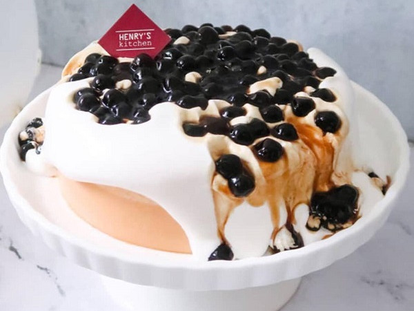 Cùng thưởng thức món bánh trà sữa của teen Sài Gòn sành điệu