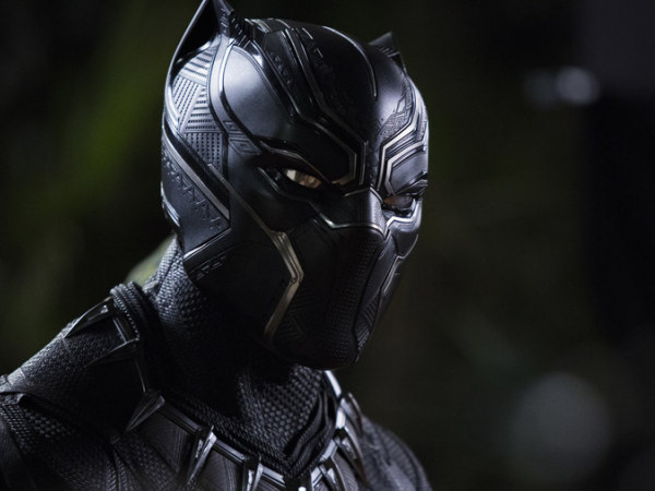 Vượt qua cả "Avengers 2", "Black Panther" lăm le vị trí đứng đầu doanh thu nhà Marvel