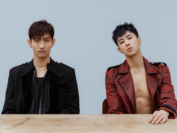 SM bị "ném đá" vì để Tae Yong (NCT) góp giọng trong album kỉ niệm 15 năm của DBSK