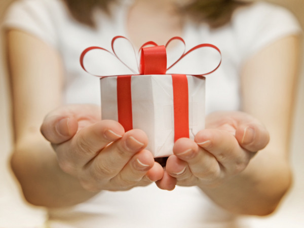 Chạm tim nửa kia thế giới với những “món quà” ngày 8/3 rực rỡ!