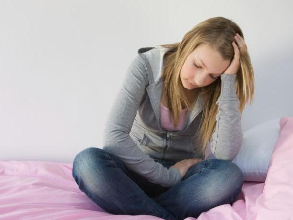 Lớp học giới tính: Những nhầm lẫn giữa thuốc tránh thai và mụn