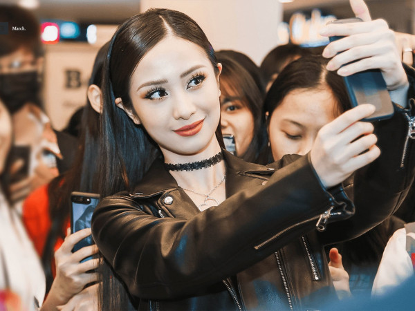 Quên phiên bản “bánh bèo” đi, Jun Vũ giờ “chất như nước cất” với style chị Đại!