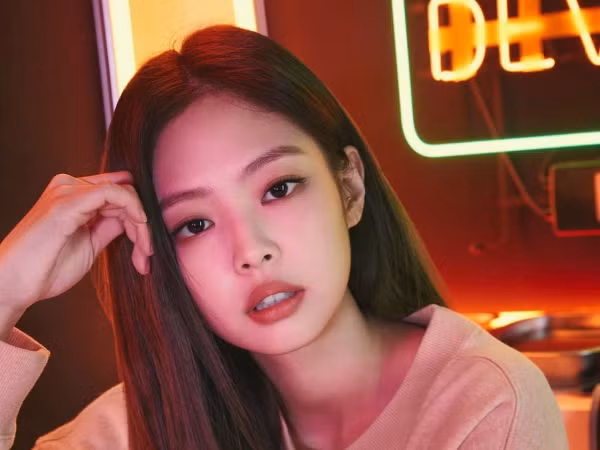 Thôi xong, Jennie (Black Pink) lại vô tình đẩy mình vào cảnh dở khóc dở cười rồi