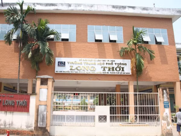 Cô giáo “lạnh lùng không nói gì cả” muốn tiếp tục được đi dạy