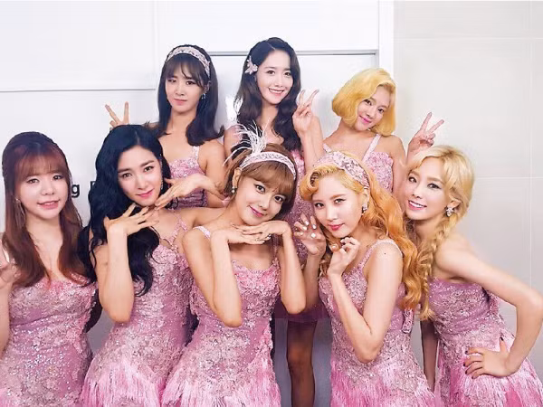 Có lẽ nào SM Ent lại nhắc đến ba thành viên SNSD theo cách phũ phàng này?