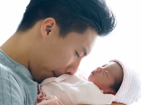 Vừa lập kỷ lục thế giới mới, Quốc Nghiệp viết tâm thư đón con gái chào đời