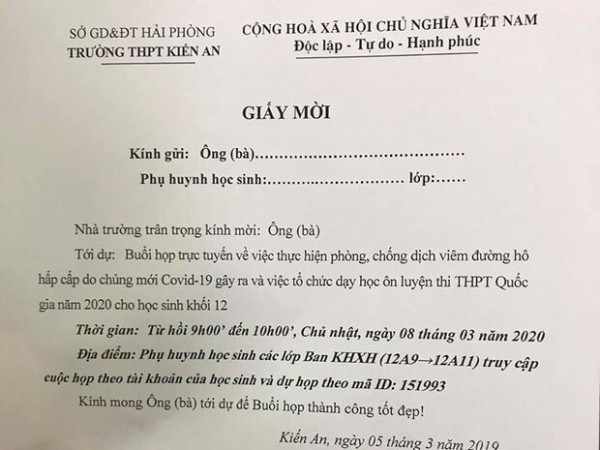 Nghỉ học dài hạn vì dịch COVID-19, nhà trường quyết định tổ chức... họp phụ huynh online