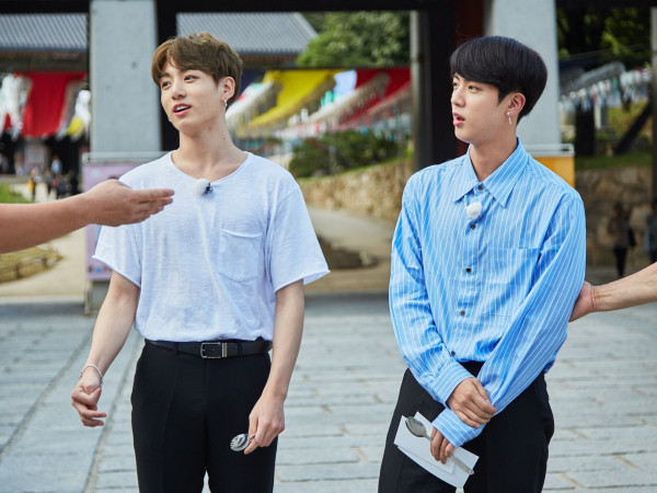 Jungkook và Jin (BTS) rạng rỡ trên chương trình “Let’s Eat Dinner Together”