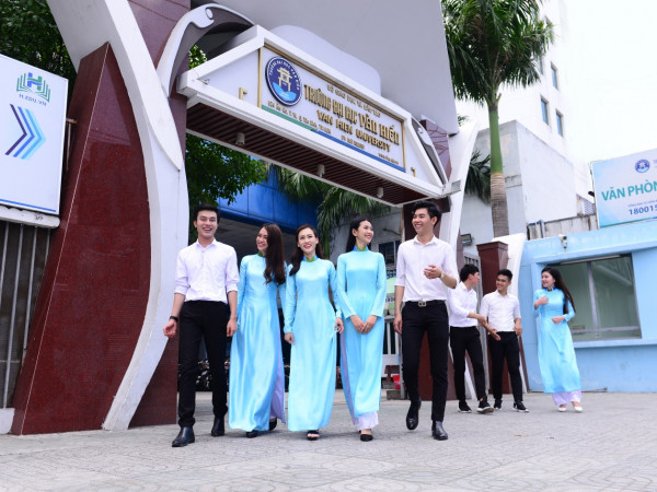 Xét tuyển học bạ THPT: Cầm chắc tấm vé vào đại học!