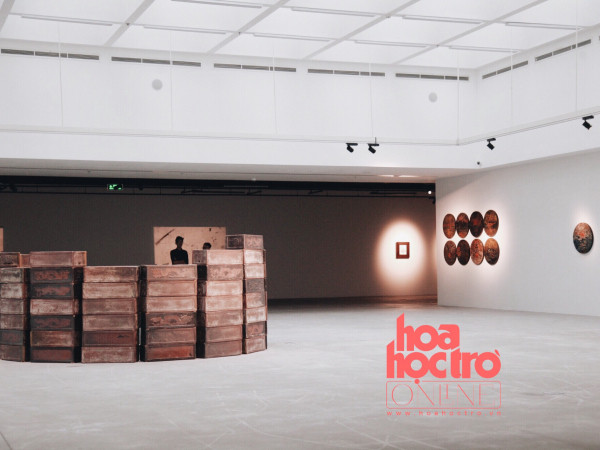 Triển lãm “Tỏa 2”: Lát cắt trẻ trung của Nghệ thuật đương đại Việt Nam