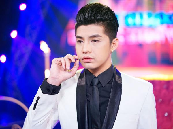 Noo Phước Thịnh thực hiện minishow trong Âm Nhạc & Bước Nhảy