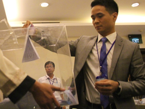 Những "thương vụ bạc tỉ" chuyển nhượng trường đại học