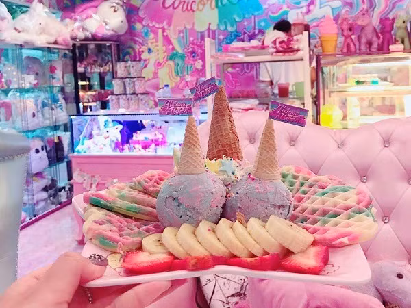Bên trong quán cà phê Unicorn tại Thái Lan khiến bạn “tan chảy” ngay lập tức