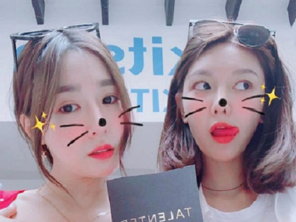 Đâu chỉ SONE, chính SNSD cũng ghen tị khi Sooyoung và Tiffany đi chơi tại Mỹ