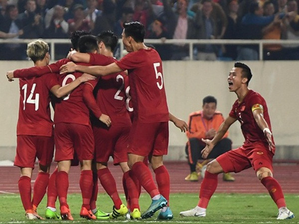 Báo Thái Lan: "Đội tuyển Việt Nam được bơm doping tiền thưởng"