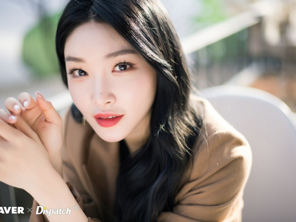 Cư dân mạng nghi ngờ Chungha chính là idol có nhân viên nhiễm virus SARS-CoV-2
