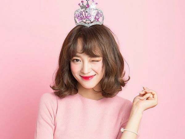 Giả giọng hát của Momo (TWICE), Kim Sejeong (Gugudan) gặp rắc rối to rồi