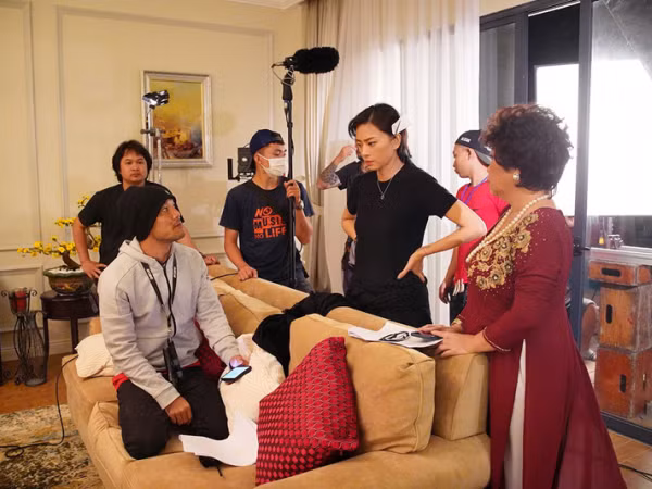 Ngô Thanh Vân hé lộ về dự án phim ngắn "Chim Ưng Đen" vào những ngày cận Tết