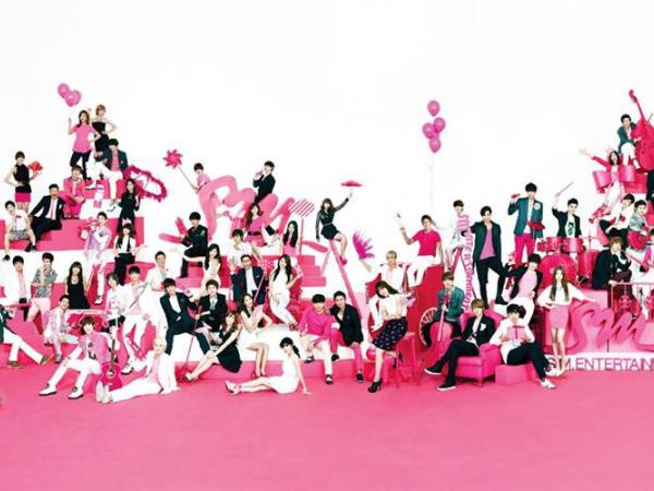 Fan nhà SM phấn khích vì tin “SMTOWN Live” trở lại Hàn trong năm nay