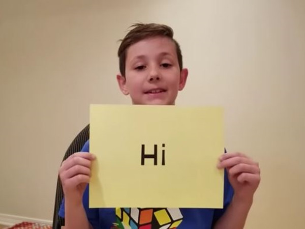 Tác phẩm tinh vi của cậu bé mắc bệnh khó đọc, khiến cả thế giới bất ngờ