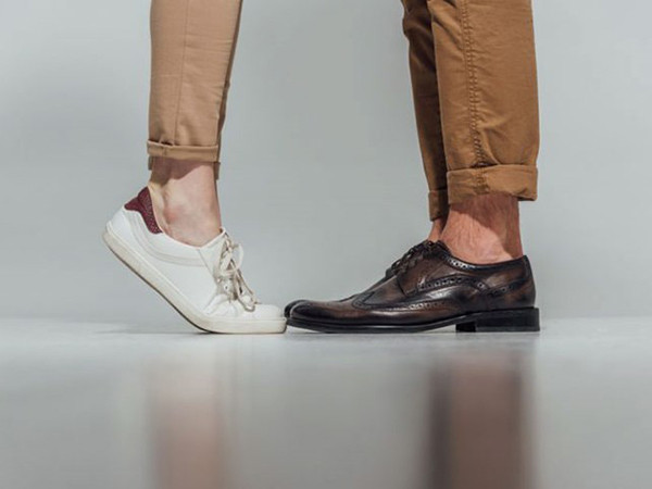 Những thói quen đang “hủy hoại” đôi chân của bạn