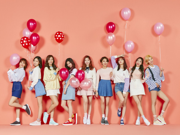 Bạn biết chưa, TWICE âm thầm quay MV mới tại Canada rồi đây này