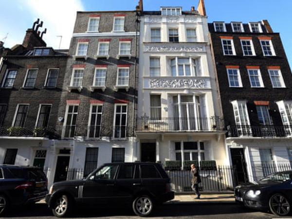 Bố mẹ Trung Quốc mạnh tay chi tiền tỷ mua nhà cho con du học tại Anh quốc