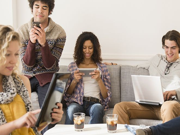 Những năm 90 và hiện tại: Không tin nổi sự thay đổi của công nghệ trong 20 năm!