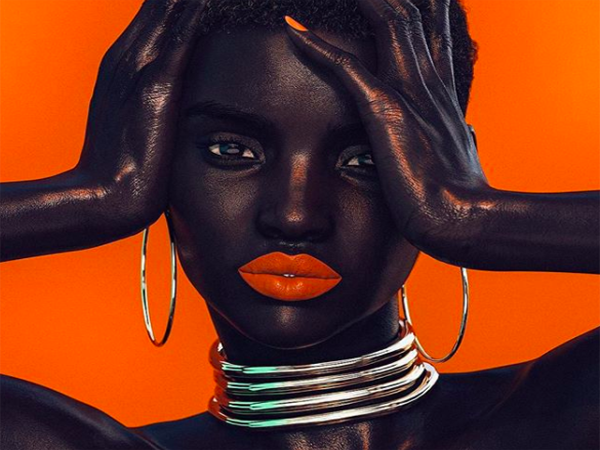 Kỉ nguyên của những nàng người mẫu giả lập - CGI models - đã chính thức đến rồi!