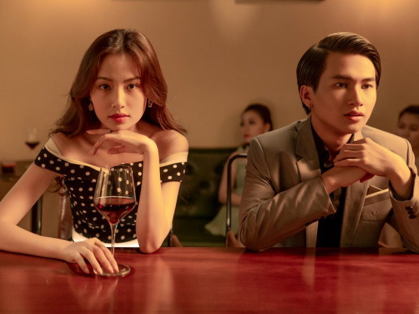 "Thả xích" MV mới! Nhưng ơ kìa, "Ngừng Mơ" lại xuất hiện đến hai Nguyễn Trọng Tài?