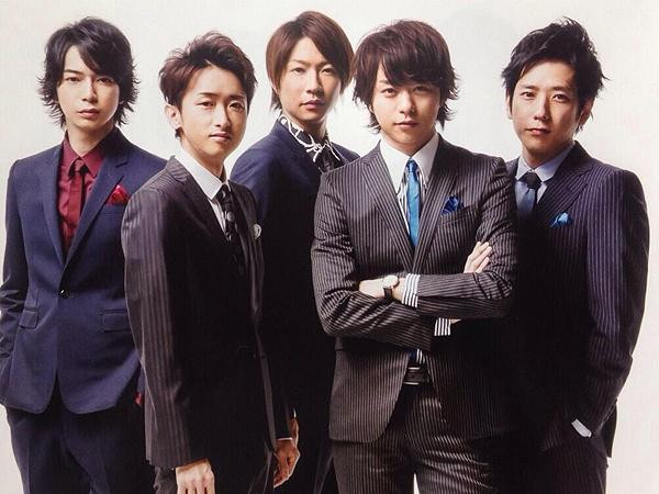 Tháng 4 này, “ông hoàng J-Pop” Arashi sẽ chính thức quay trở lại!