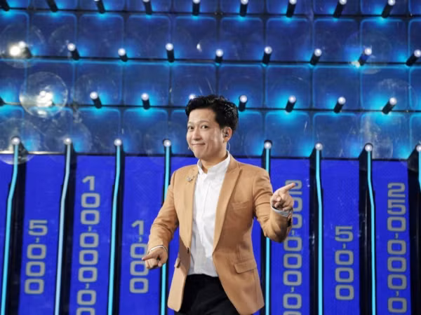 Trường Giang dẫn dắt gameshow có giải thưởng lớn nhất Việt Nam 