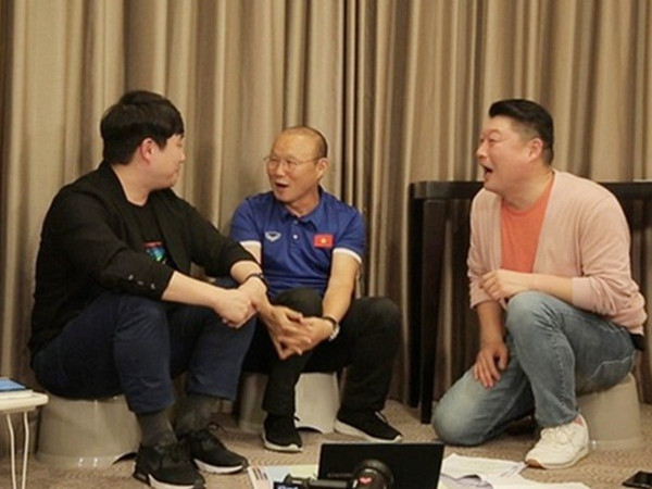 HLV Park Hang-seo liên tục phá kỷ lục rating các show truyền hình