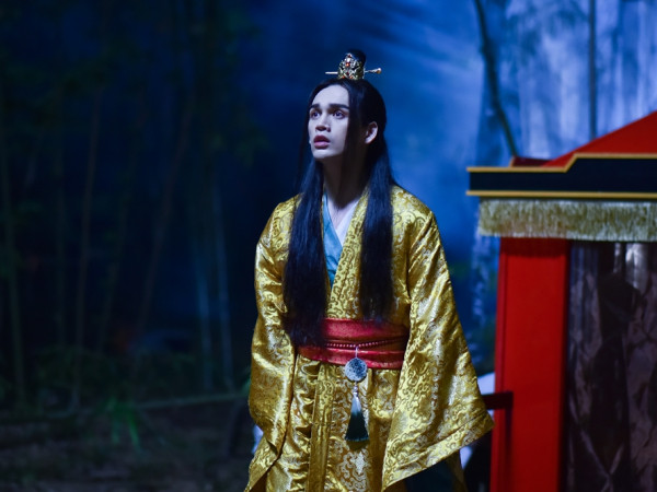 Sau "Canh Ba", Nguyễn Trần Trung Quân sẽ tiếp tục tạo vũ trụ MV cùng Denis Đặng