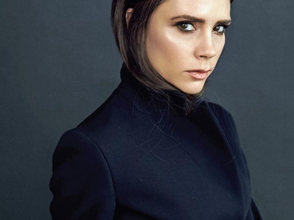 Hãy tự tin lên nào, vì ngay cả các ngôi sao thế giới cũng không có cơ thể hoàn hảo 