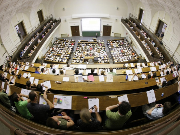 Kungfu “phá băng” cho hội teen 2K1, để màn “debut” ở giảng đường Đại học thật thú vị