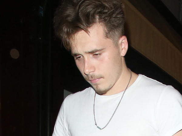 Chỉ vì hai bức ảnh, Brooklyn Beckham bị cư dân mạng Trung Quốc tố phân biệt chủng tộc