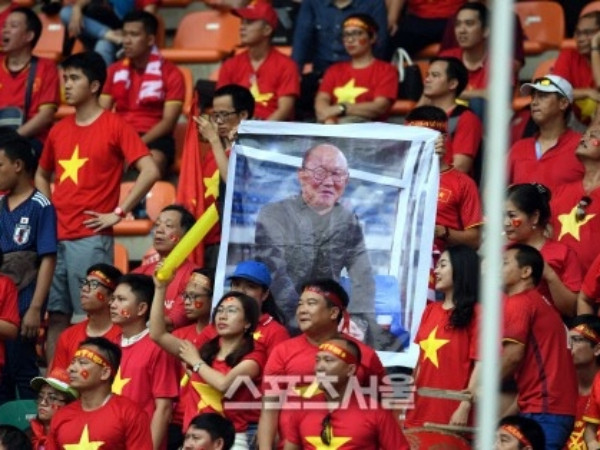 Truyền thông Hàn Quốc tin tưởng thầy trò HLV Park Hang-seo sẽ vô địch AFF Cup 2018