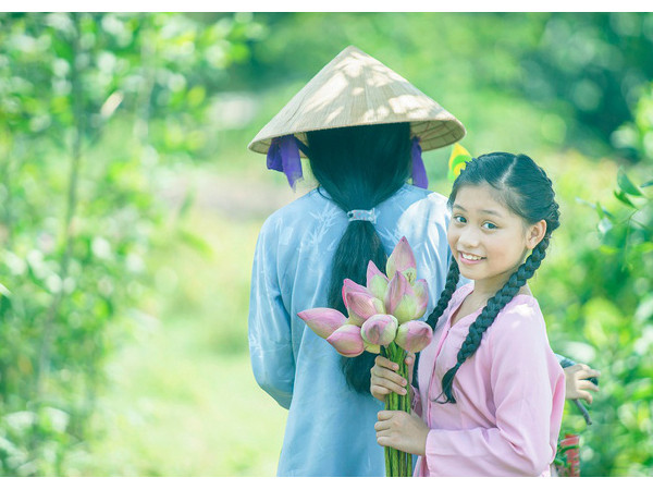 Mùa Vu Lan lắng nghe MV “Mẹ” của giọng ca nhí Võ Khánh Ngọc