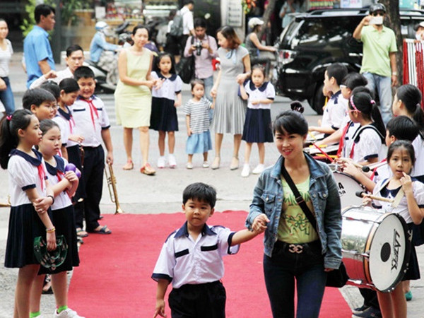 Hà Nội sẽ tăng học phí gần gấp đôi