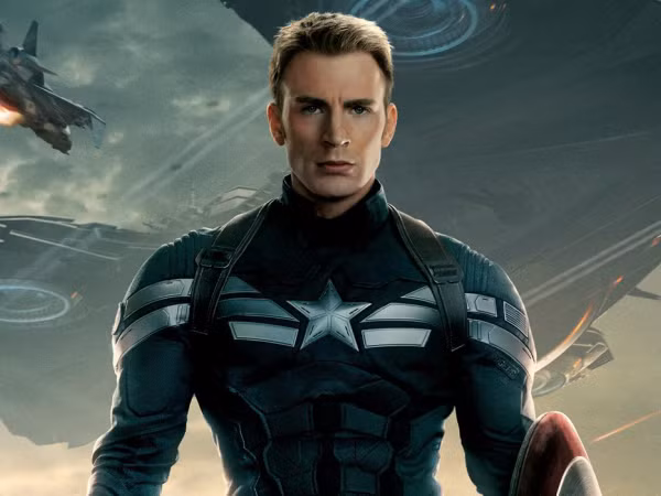 Chris Evans, chiếc khiên bất khả xâm phạm chính là những người anh thân yêu nhất