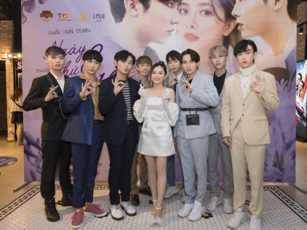 Nhóm Zero 9 đến chúc mừng đàn em cùng công ty ra mắt MV về chủ đề người thứ ba