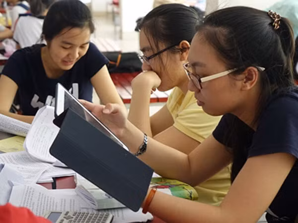 Khẩn cấp kiến nghị Thủ tướng không giải thể hàng loạt trường sư phạm