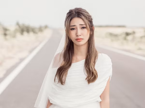 “Cô dâu” Khổng Tú Quỳnh vì sự chen chân của kẻ thứ 3 mà nhận kết cục bi thảm 