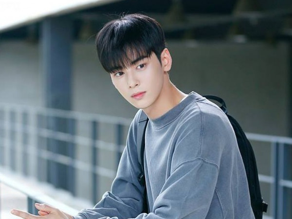Bị chê là không đẹp trai như nguyên mẫu trong webtoon, Cha Eunwoo (Astro) nói gì?